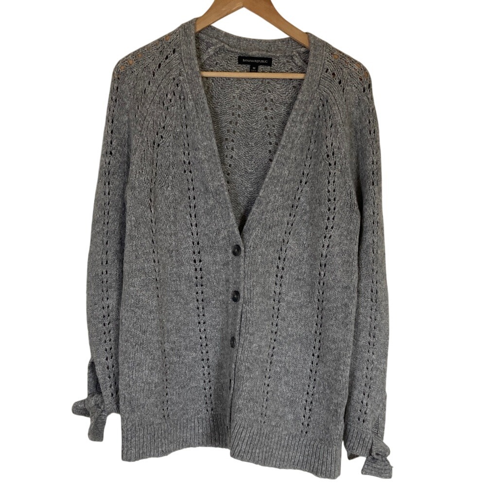 Banana Republic Womens Grey Button Front Wool Blend Cardigan‎ Size M Tie Sleeve